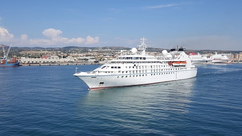 civitavecchia port to fiumicino airport